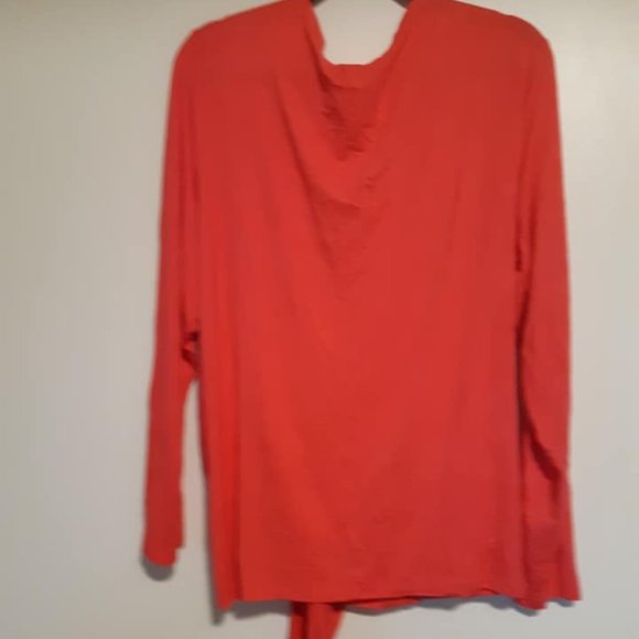 Liz Lange Hot Pink Cardigan - Picture 2 of 3